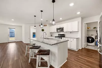 15606 Clearwater Bend Drive, Houston, TX 77044 - Photo 5