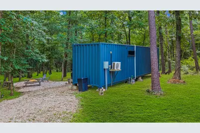 275 Fairview E, Livingston, TX 77351 - Photo 31