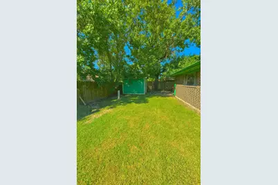 8418 Claiborne Street, Houston, TX 77078 - Photo 7