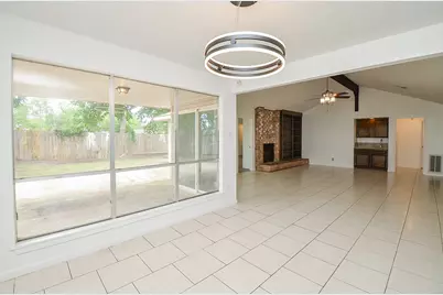 12266 Huntington Venture Drive, Houston, TX 77099 - Photo 17