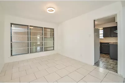 12266 Huntington Venture Drive, Houston, TX 77099 - Photo 9