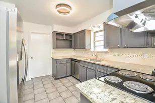 12266 Huntington Venture Dr, Houston, TX 77099 - Photo 19