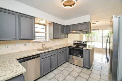 12266 Huntington Venture Drive, Houston, TX 77099 - Photo 21