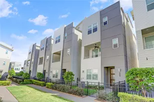 2781 Clinton Dr, Houston, TX 77020 - Photo 1