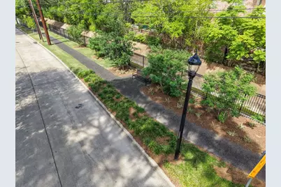 3702 Sunset Boulevard, West University Place, TX 77005 - Photo 9