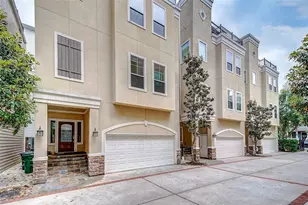 1213 W 15th 1/2 St, Houston, TX 77008 - Photo 5