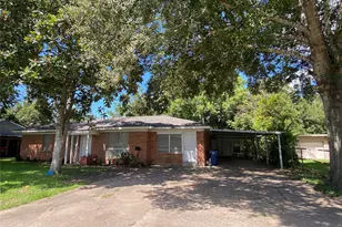 1105 Alice St, Sweeny, TX 77480 - Photo 11