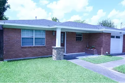 7818 Avenue F, Houston, TX 77012 - Photo 1
