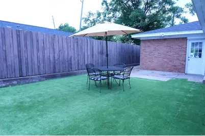 7818 Avenue F, Houston, TX 77012 - Photo 23