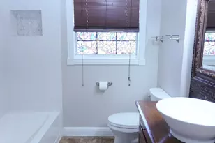 7818 Avenue F, Houston, TX 77012 - Photo 9