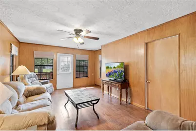 604 Lee Avenue, Anahuac, TX 77514 - Photo 21