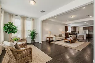 459 Emory Peak Dr, Richmond, TX 77469 - Photo 3