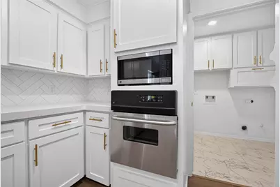 3611 Plum Hollow Drive, Houston, TX 77059 - Photo 19