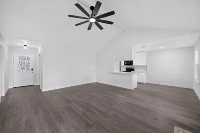 4322 Brandemere Way Street, Houston, TX 77066 - Photo 9