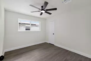 4322 Brandemere Way St, Houston, TX 77066 - Photo 33
