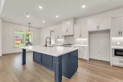 2409 Faulkner Drive, College Station, TX 77845 - Photo 11