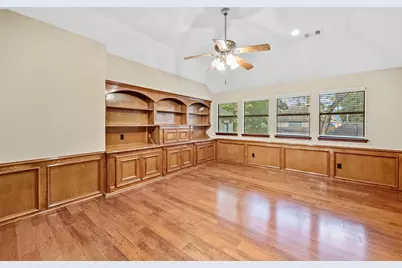 15 Crestone Place, The Woodlands, TX 77381 - Photo 25
