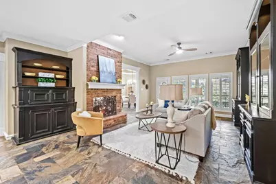 15 Crestone Place, The Woodlands, TX 77381 - Photo 11
