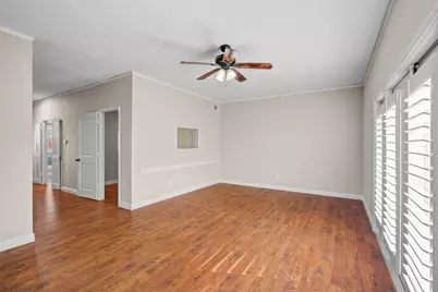 850 Threadneedle Street #79, Houston, TX 77079 - Photo 17