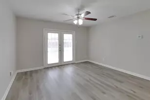 9007 Gauguin Dr, Houston, TX 77088 - Photo 3