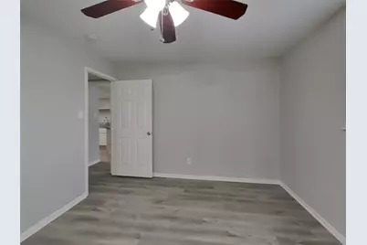 9007 Gauguin Drive, Houston, TX 77088 - Photo 9