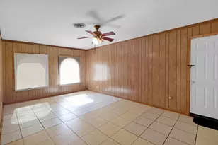 5554 Beechnut St, Houston, TX 77096 - Photo 25