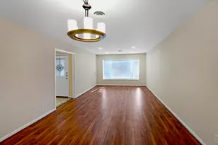 5554 Beechnut St, Houston, TX 77096 - Photo 3