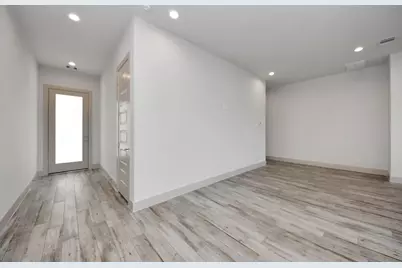 12806 Cozumel Lane, Houston, TX 77045 - Photo 9