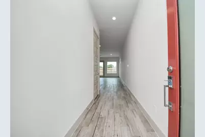 12806 Cozumel Lane, Houston, TX 77045 - Photo 5