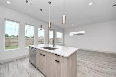 12806 Cozumel Lane, Houston, TX 77045 - Photo 21