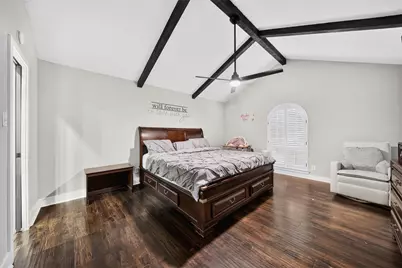 10818 Creektree Drive, Houston, TX 77070 - Photo 11