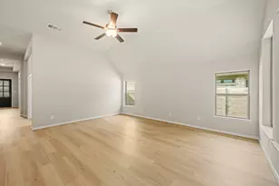 9166 Grand Jubilee Dr, Montgomery, TX 77316 - Photo 11