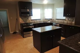 1200 E 24th St, Houston, TX 77009 - Photo 11