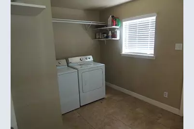 1200 E 24th Street, Houston, TX 77009 - Photo 7