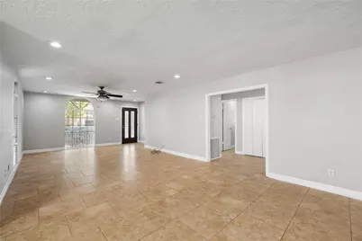 1200 E 24th Street, Houston, TX 77009 - Photo 9