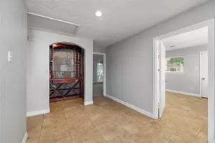 1200 E 24th St, Houston, TX 77009 - Photo 13