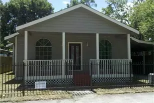 1200 E 24th St, Houston, TX 77009 - Photo 1
