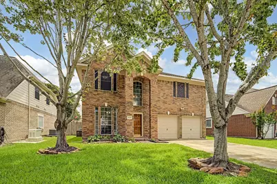 10840 Sycamore Drive N, La Porte, TX 77571 - Photo 1