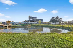 912 County Rd 340, Angleton, TX 77515 - Photo 1