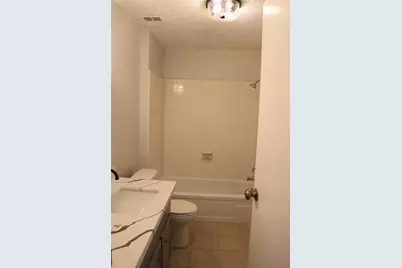 4018 Easy Street, Dickinson, TX 77539 - Photo 11