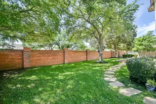 19 Clear Springs Ct, Sugar Land, TX 77479 - Photo 31