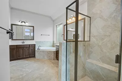 1644 Longwood Glen Lane, Friendswood, TX 77546 - Photo 35