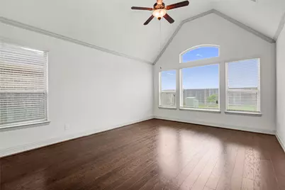 1644 Longwood Glen Lane, Friendswood, TX 77546 - Photo 33