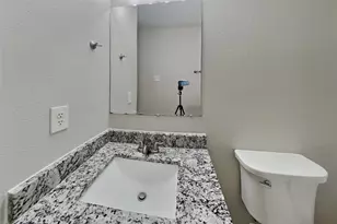 21210 Bridgemeadows Ln, Katy, TX 77449 - Photo 17
