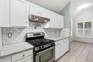7215 Pembrough Ln, Katy, TX 77494 - Photo 15