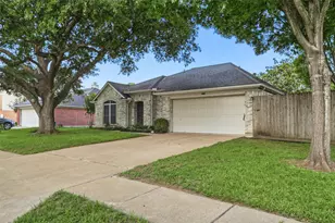 7215 Pembrough Ln, Katy, TX 77494 - Photo 3