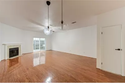 7657 Cambridge Street #7657, Houston, TX 77054 - Photo 9