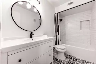 7657 Cambridge St, Houston, TX 77054 - Photo 31