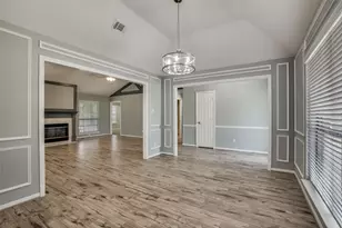 5106 Greenwater Dr, Willis, TX 77318 - Photo 11