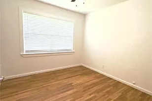 8733 Lugary Dr, Houston, TX 77074 - Photo 7